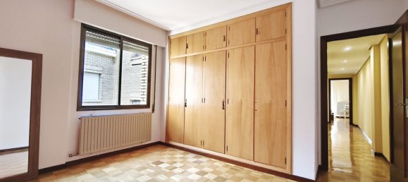 Квартира с 3 спальнями в Логроньо, Испания № 150050 24