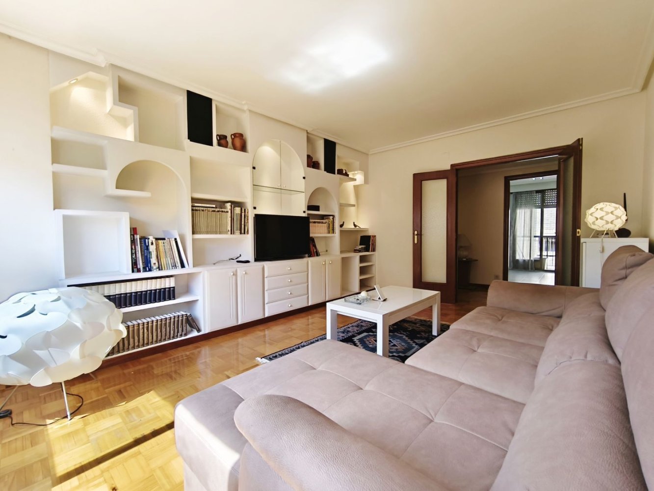 Квартира с 3 спальнями в Логроньо, Испания № 150050