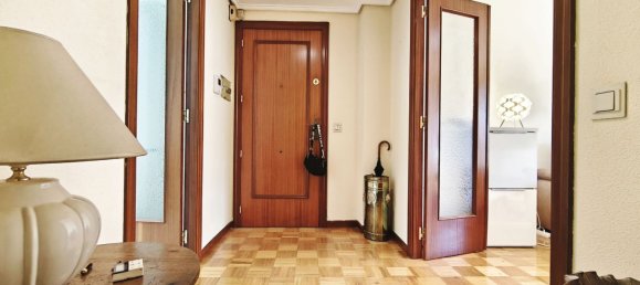 Квартира с 3 спальнями в Логроньо, Испания № 150050 10