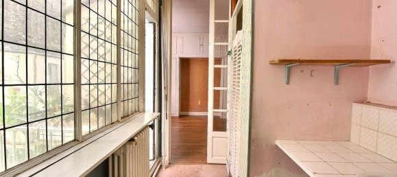 Apartamento de 3 dormitorios en Paris, France No. 151348 9