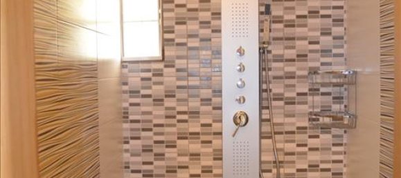 4 bedrooms Commercial property in Corfu, Greece No. 7621 12