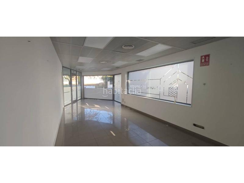 Коммерческая недвижимость 170м² в Сан Селони, Испания № 250840