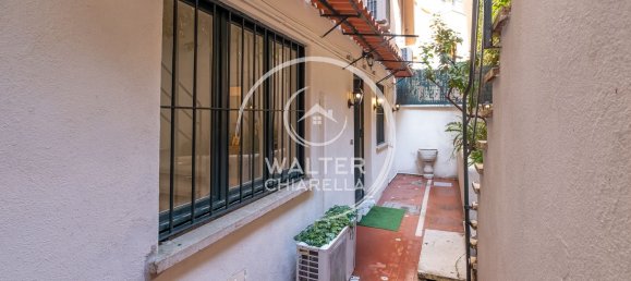 2-salle Appartement à Rome, Italy No. 44903 25