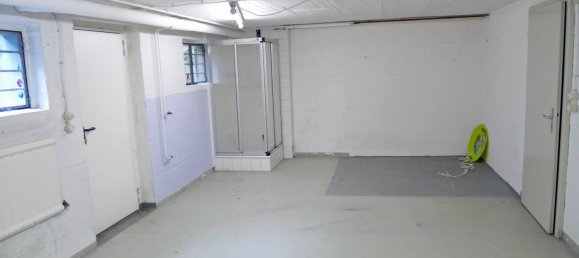 8-Zimmer Bungalow in Oberbergischer, Germany, Nr. 137113 2