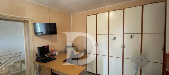 Apartamento de 9 habitaciónes en Loreto Aprutino, Italy No. 288394 25