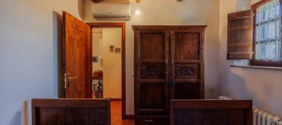 3 rooms Apartment in Cinigiano, Italy No. 108282 8