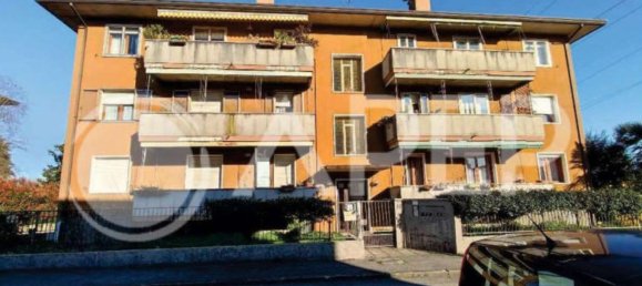 4 bedrooms Apartment in Padua, Italy No. 313062 2