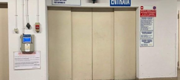 25m² Garage in Turin, Italy No. 352367 4