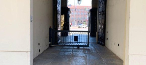 25m² Garage in Turin, Italy No. 352367 10