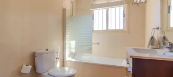 4 bedrooms House in Guadalajara, Spain No. 145929 17