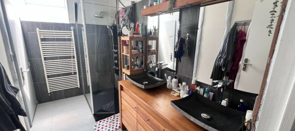 4 bedrooms House in Saint-Jean-sur-Mayenne, France No. 359191 3