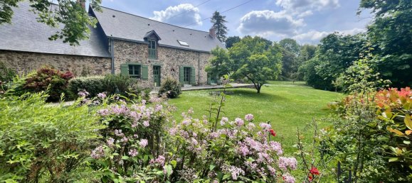 4 bedrooms House in Saint-Jean-sur-Mayenne, France No. 359191 4
