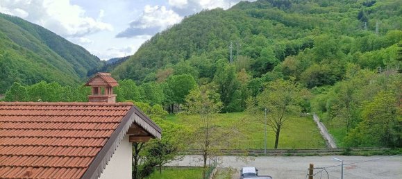 Дом с 6 комнатами в Кастильоне дей Пеполи, Италия № 166525 21