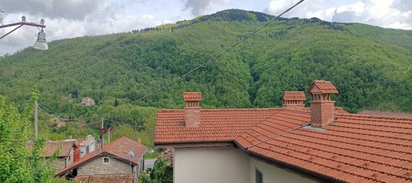 Дом с 6 комнатами в Кастильоне дей Пеполи, Италия № 166525 22