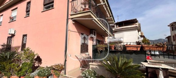 3 chambres Appartement à Guidonia Montecelio, Italy No. 157641 2