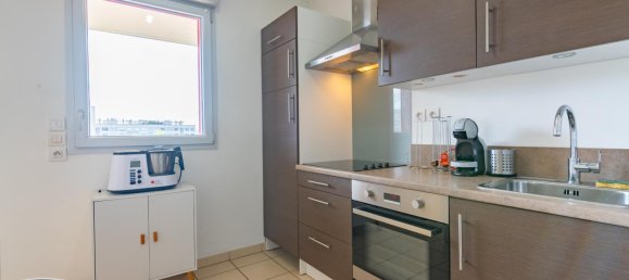 2 bedrooms Apartment in Tours, France No. 69572 5