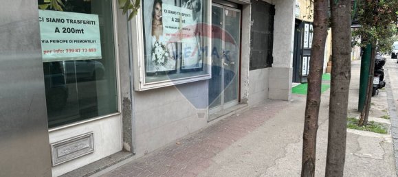 Imóvel comercial em Casoria, Italy 30 m² N.º 30962 18