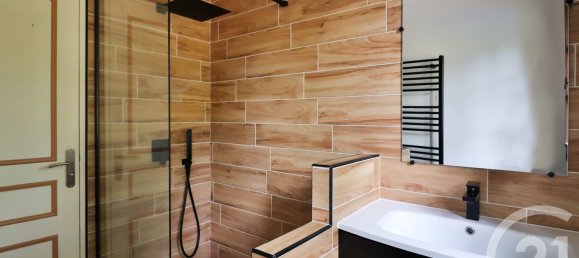 4 bedrooms House in Etampes, France No. 319392 6