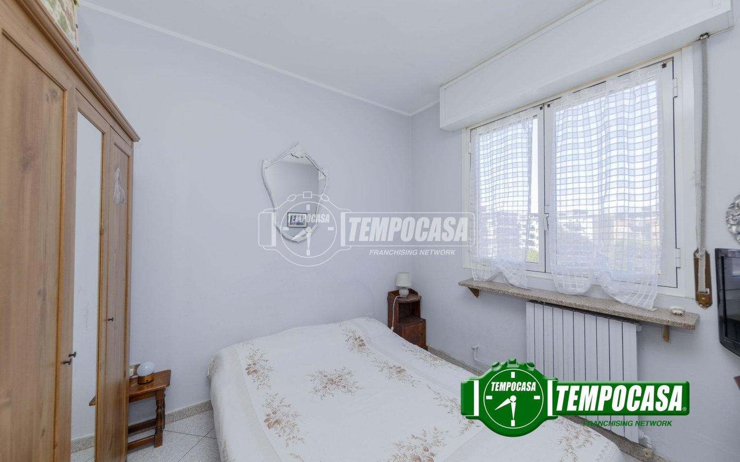 4 rooms Apartment in Milan, Italy No. 293699