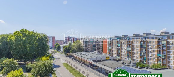 4 rooms Apartment in Milan, Italy No. 293699 11