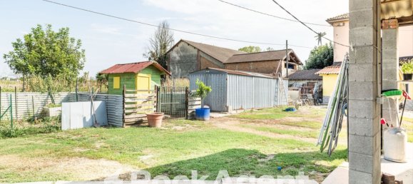 2 rooms House in Mezzanino, Italy No. 13243 30