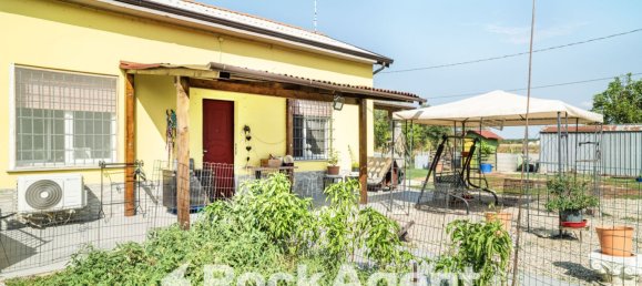 2 rooms House in Mezzanino, Italy No. 13243 17