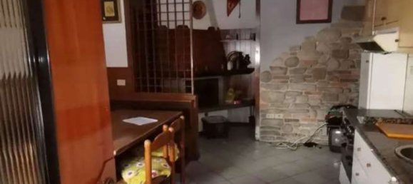 2-salle Appartement à Macherio, Italy No. 7703 4