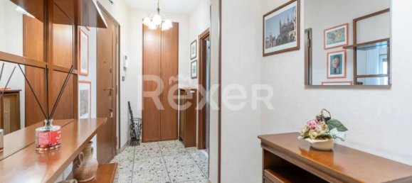 2غرفة شقة في Rome, Italy رقم 40491 16