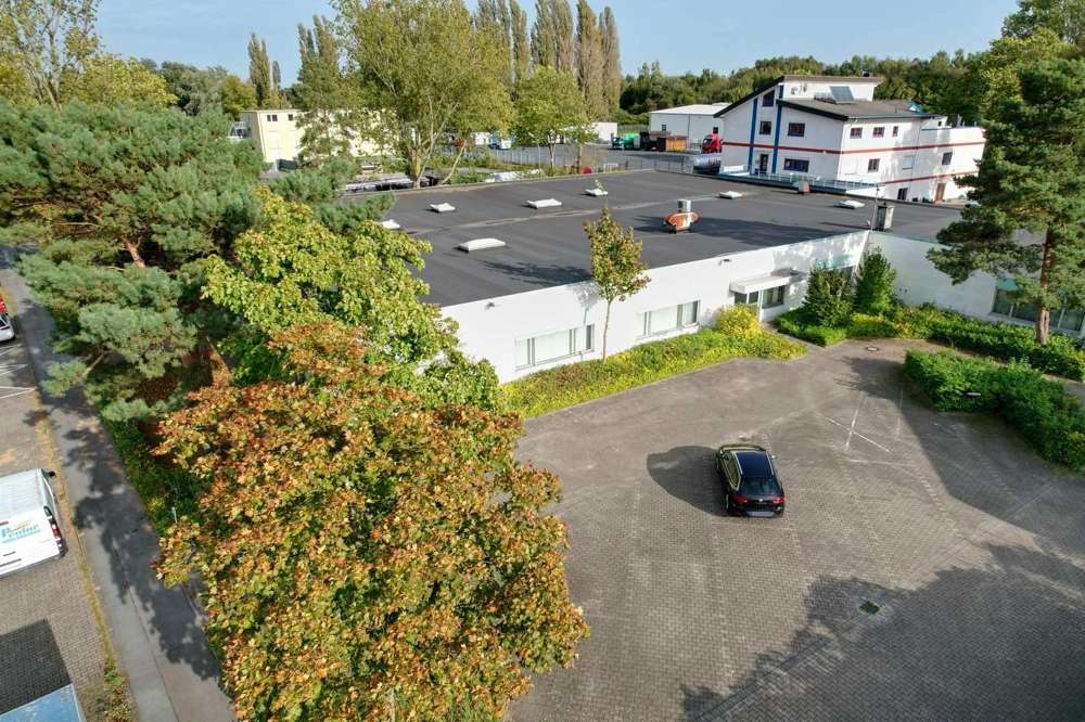 Gewerbliche Immobilie in Dortmund, Germany 1930m², Nr. 18489