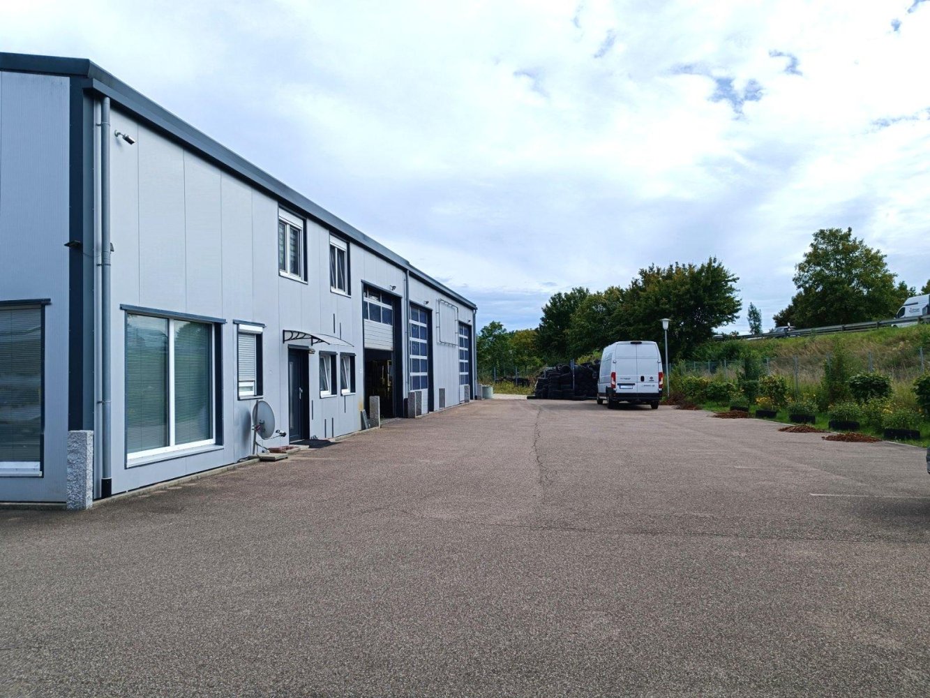  عقار تجاري في Neu-Ulm, Germany 540متر مربع رقم 291080