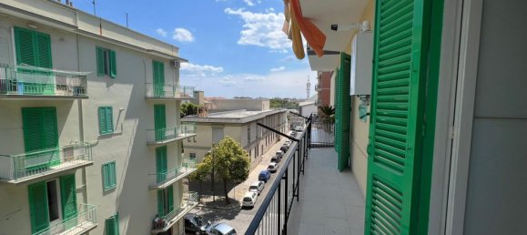 Apartamento de 3 habitaciónes en Molfetta, Italy No. 270222 5