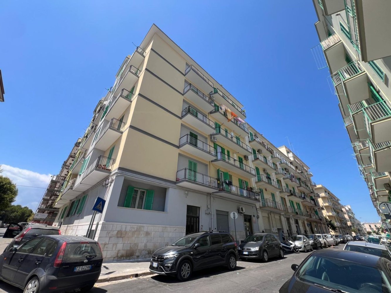 Apartamento de 3 habitaciónes en Molfetta, Italy No. 270222