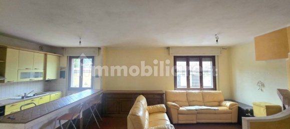 Apartamento de 2 dormitorios en Concesio, Italy No. 264343 2