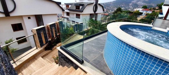Villa de 3+1 en Bektas, Turkey No. 10225 7