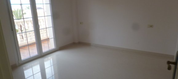 5 Schlafzimmer Villa in Cabo Roig, Spain, Nr. 8646 13