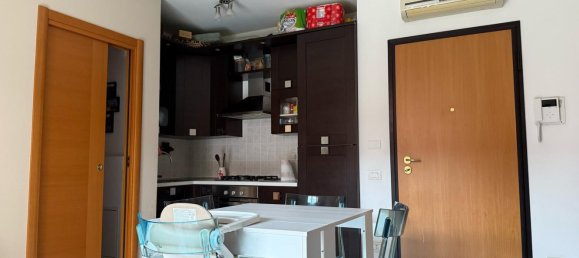 Apartamento T2 em Monza, Italy N.º 378449 9