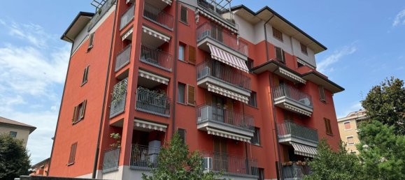 Apartamento T2 em Monza, Italy N.º 378449 3