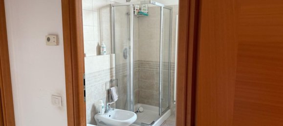 Apartamento T2 em Monza, Italy N.º 378449 21