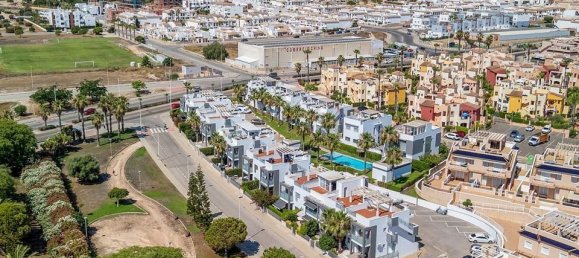 Бунгало с 2 спальнями в Аликанте, Испания № 178218 30