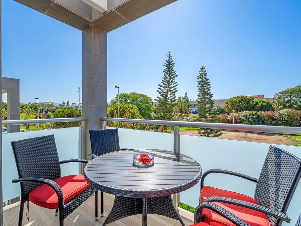 Бунгало с 2 спальнями в Аликанте, Испания № 178218