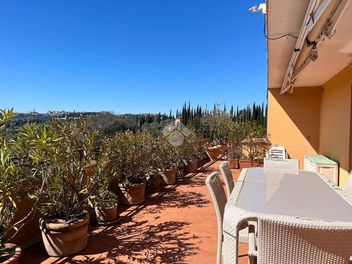 5 bedrooms Penthouse in Perugia, Italy No. 191329