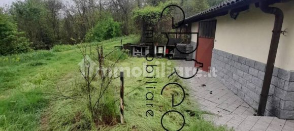 4 bedrooms Villa in Cossombrato, Italy No. 356023 2