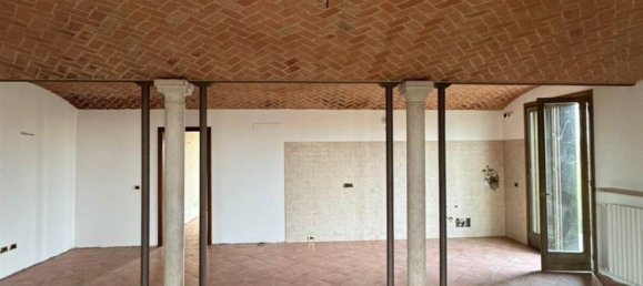 Apartamento de 3 habitaciónes en Borgo Virgilio, Italy No. 227154 2