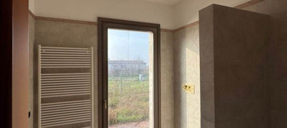 Apartamento de 3 habitaciónes en Borgo Virgilio, Italy No. 227154 6