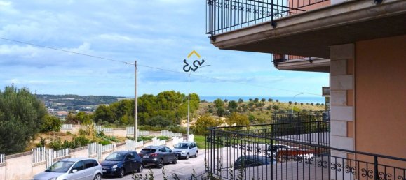 3 rooms Apartment in Campofilone, Italy No. 66176 2