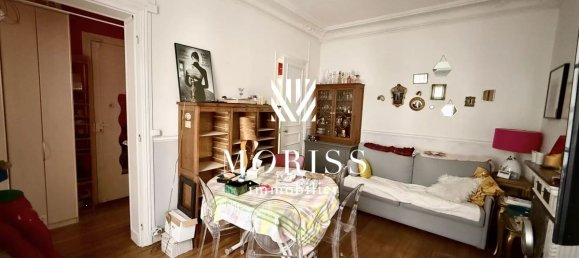 2 bedrooms Apartment in Paris, France No. 280964 3