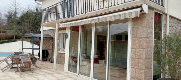 3 bedrooms House in Neuvic, France No. 109289 12