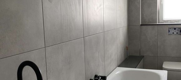 24-salle Bâtiment à Wilhelmshaven, Germany No. 78503 9