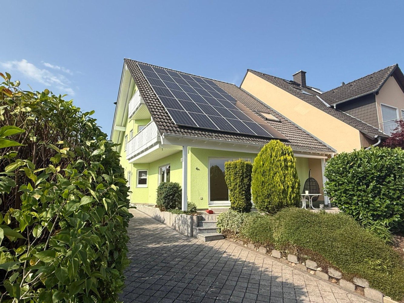 Adosado de 6 habitaciónes en Aschaffenburg, Germany No. 346373