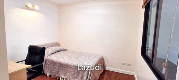 2 bedrooms Condo in Bangkok, Thailand No. 23884 3